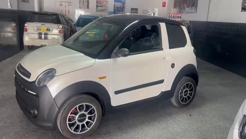 coche-sin-carne-microcar-mgo