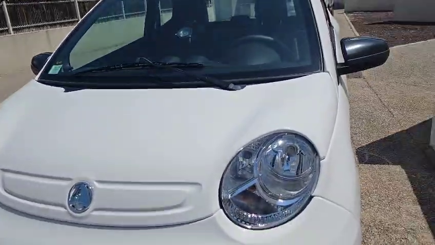 coches-sin-carnet-aixam-blanco