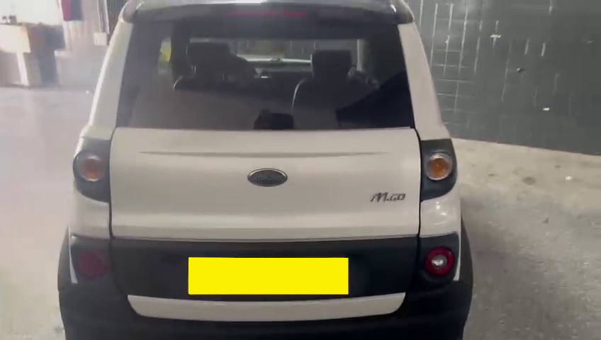 coche-sin-carne-microcar-mgo20
