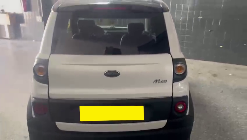 coche-sin-carne-microcar-mgo21